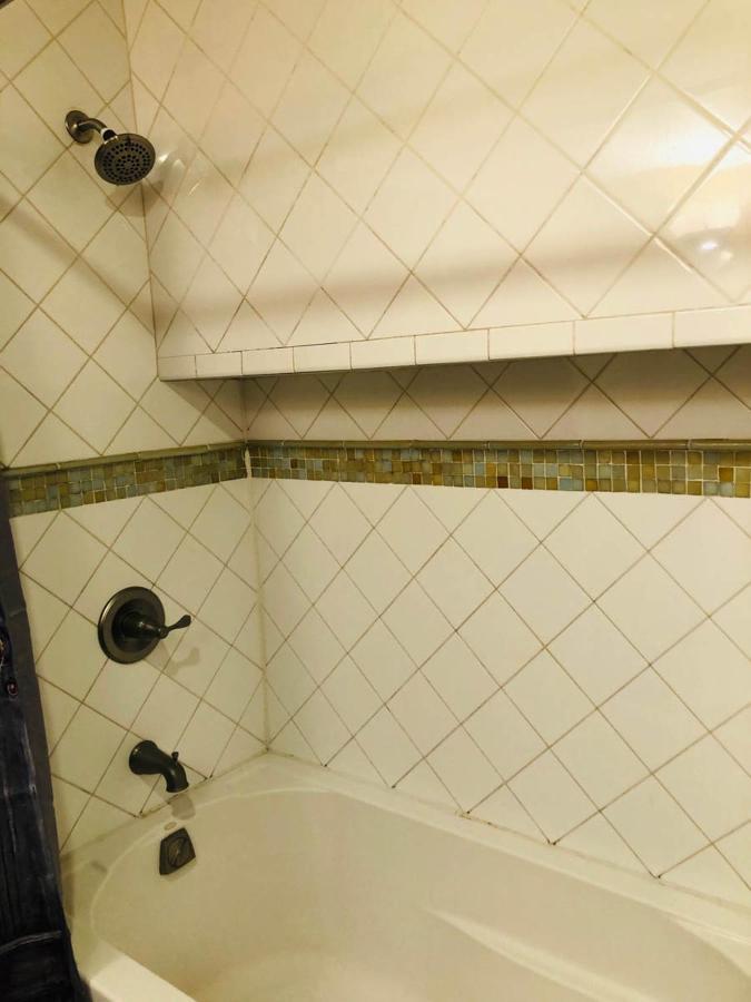 Updated Amazing Bi -Level Condo Minutes From Water Views Of New York City Норт-Берген Экстерьер фото